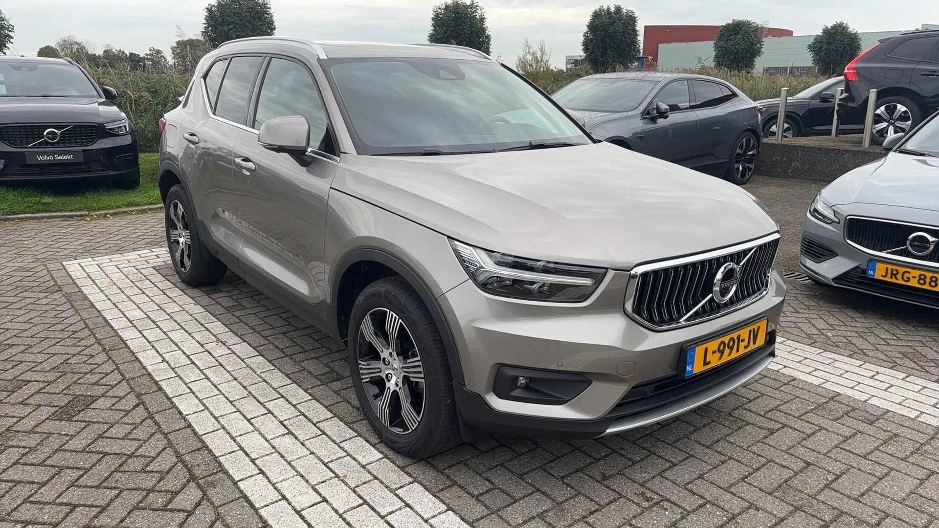Volvo-XC40-image-4