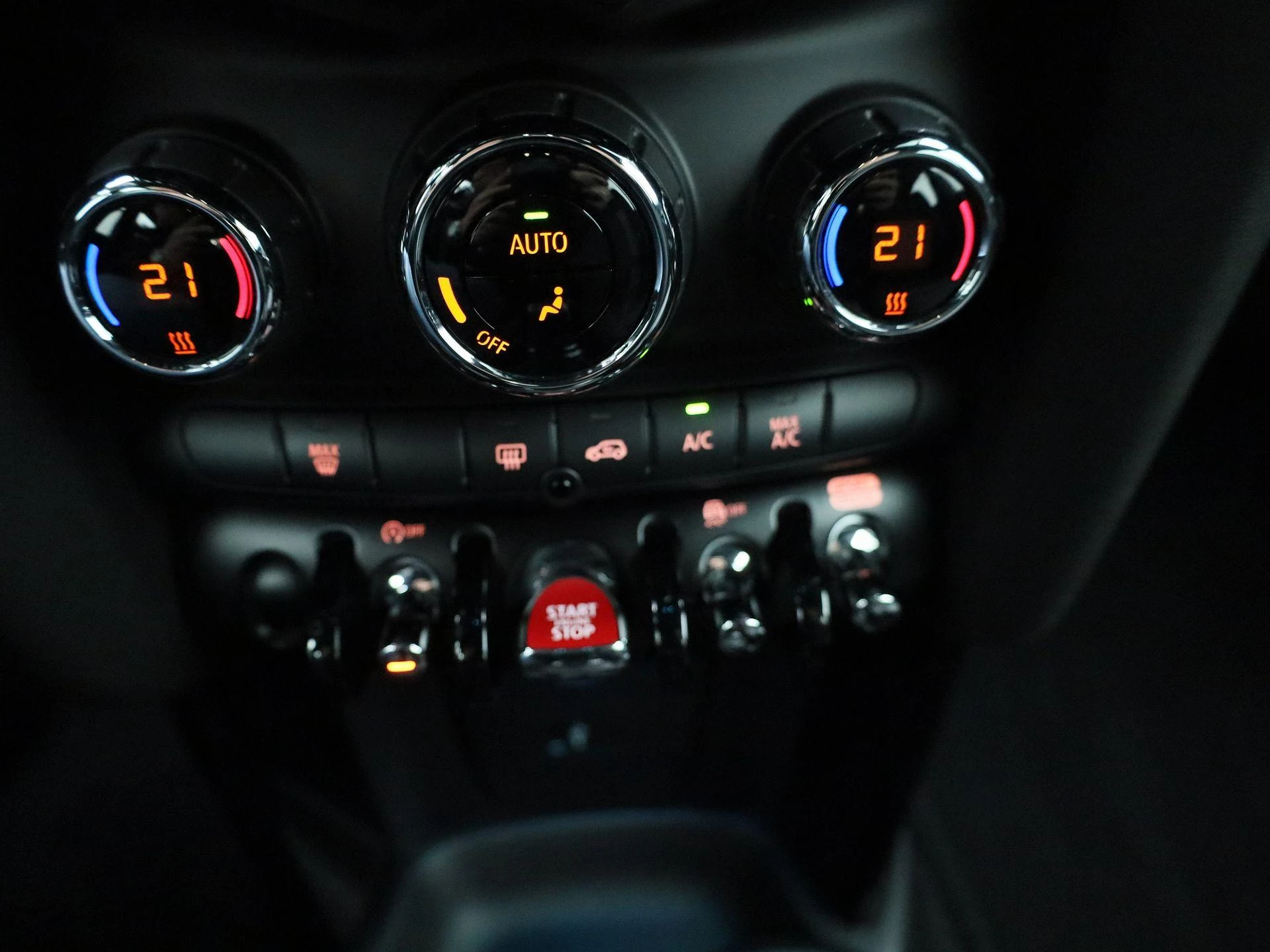 MINI-Cooper-image-17