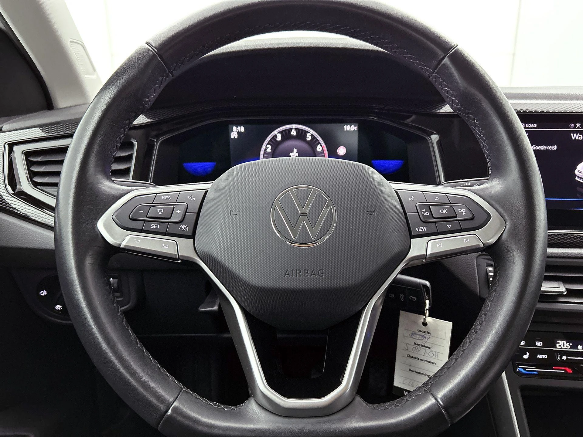 Volkswagen Polo 1.0 TSI Life Business