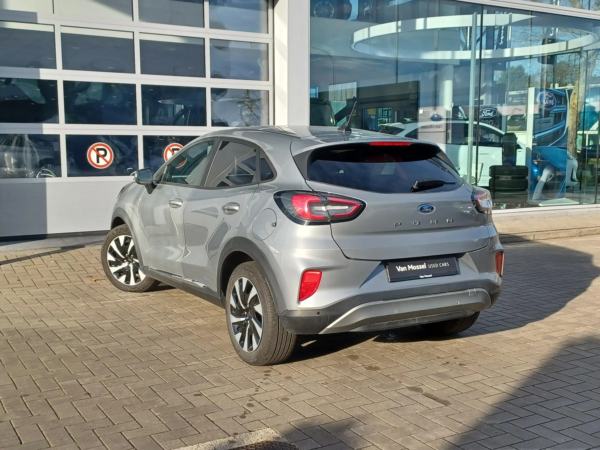 Ford Puma 1.0i Ecoboost mHEV 92kW Titanium