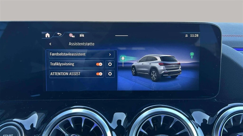 Mercedes-Benz-EQA-image-17