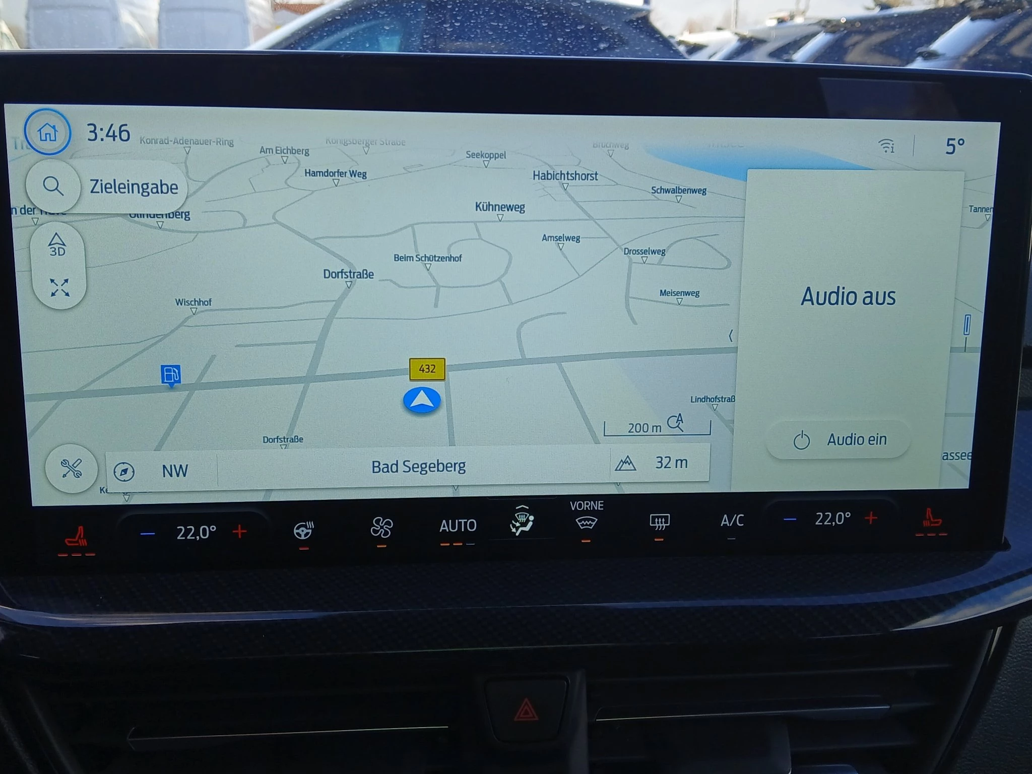 Ford Focus ST-Line X Turnier Aut.*AHK*ACC*HUD*KAM*NAVI*WINTER-PKT.