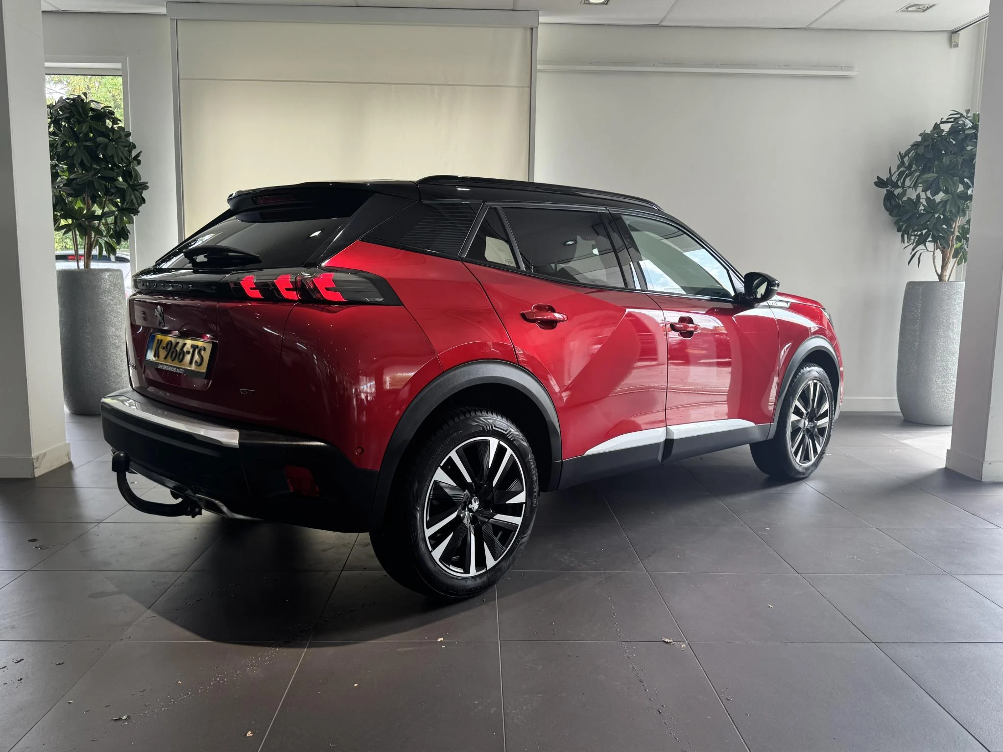 Peugeot-2008-image-3