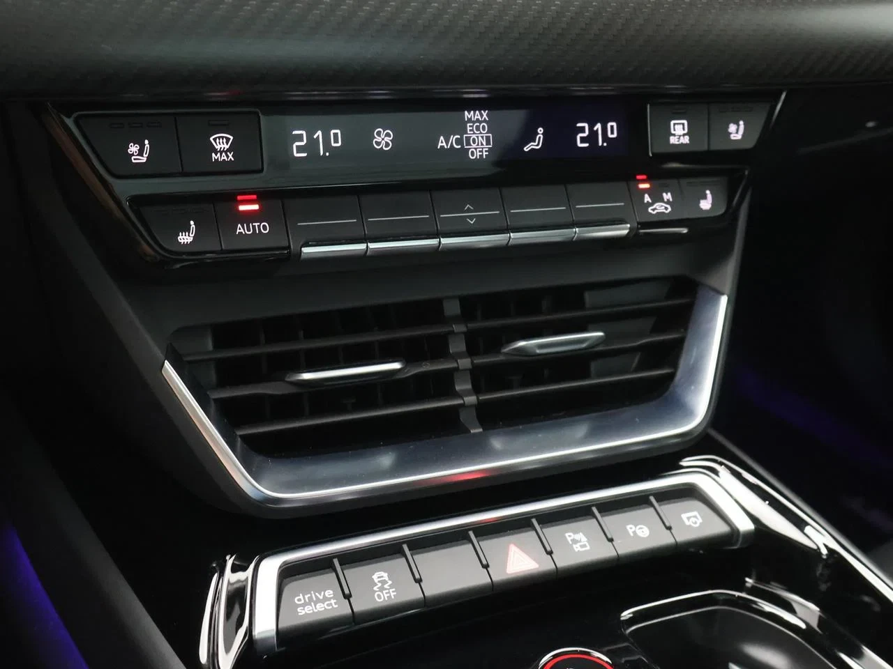 Audi-e-tron GT-image-18