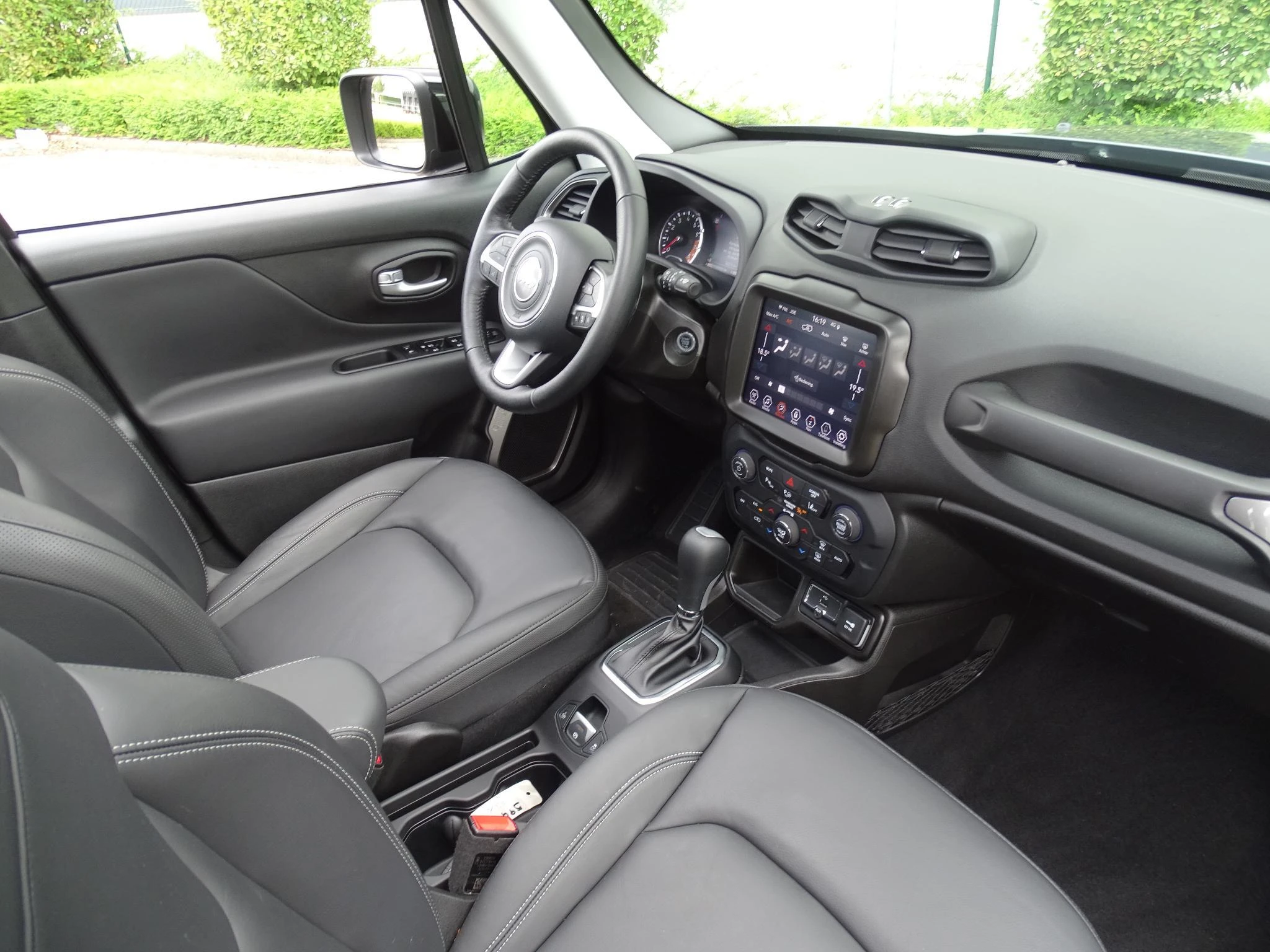Jeep Renegade 1.5 Turbo T4 130 4x2 MHEV DCT7 Limited