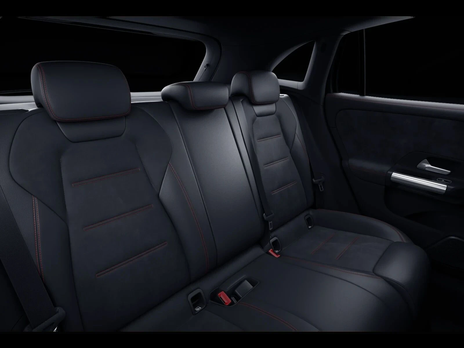 Mercedes-Benz-GLA 200 d-image-9