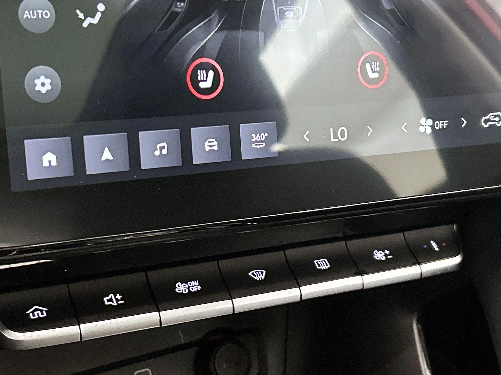 MG-ZS EV-image-8