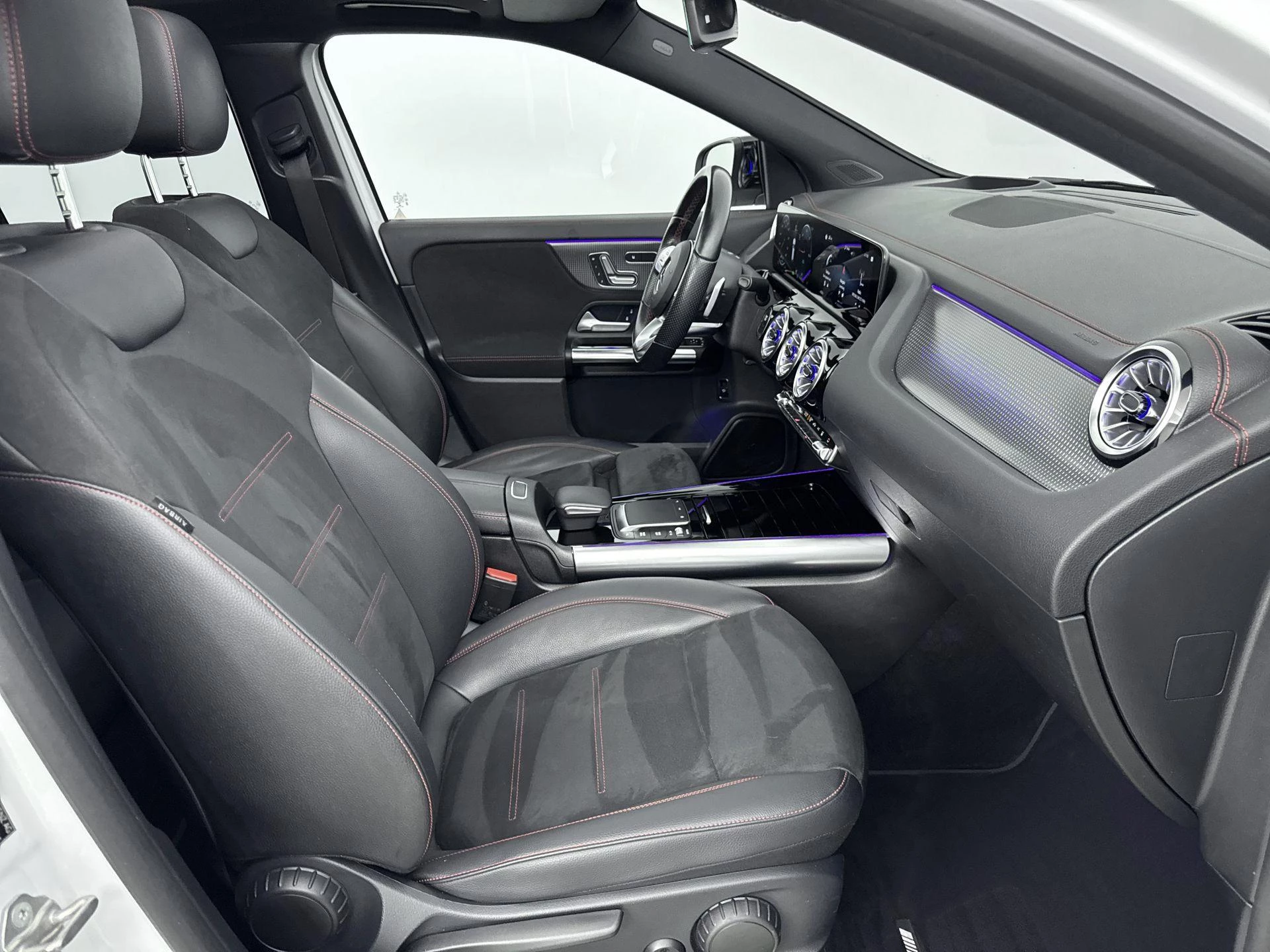 Mercedes-Benz EQA 250 Business Solution AMG 67 kWh 191PK