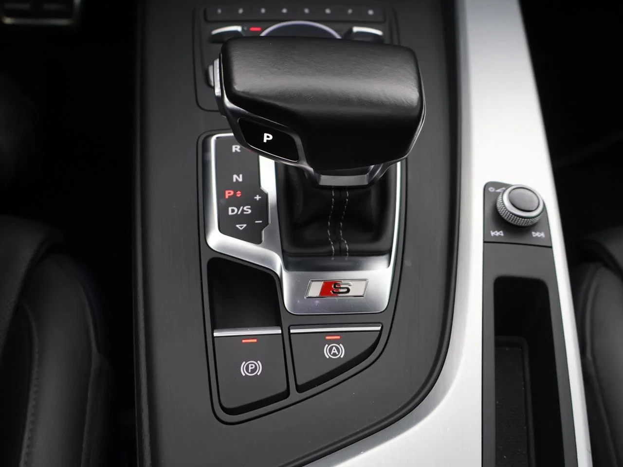Audi-S5-image-28