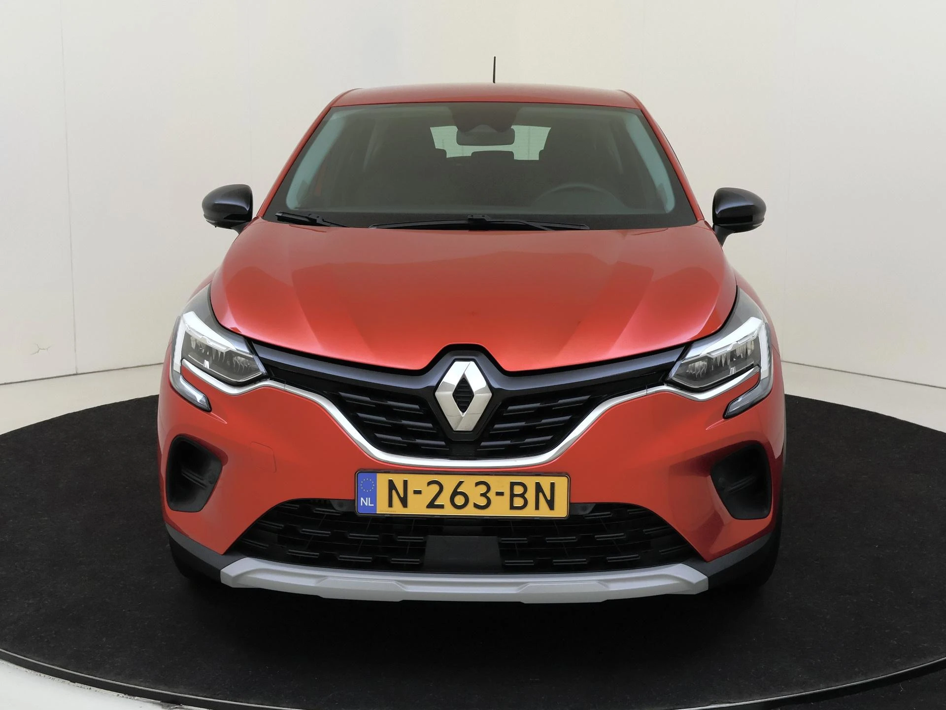 Renault-Captur-image-5