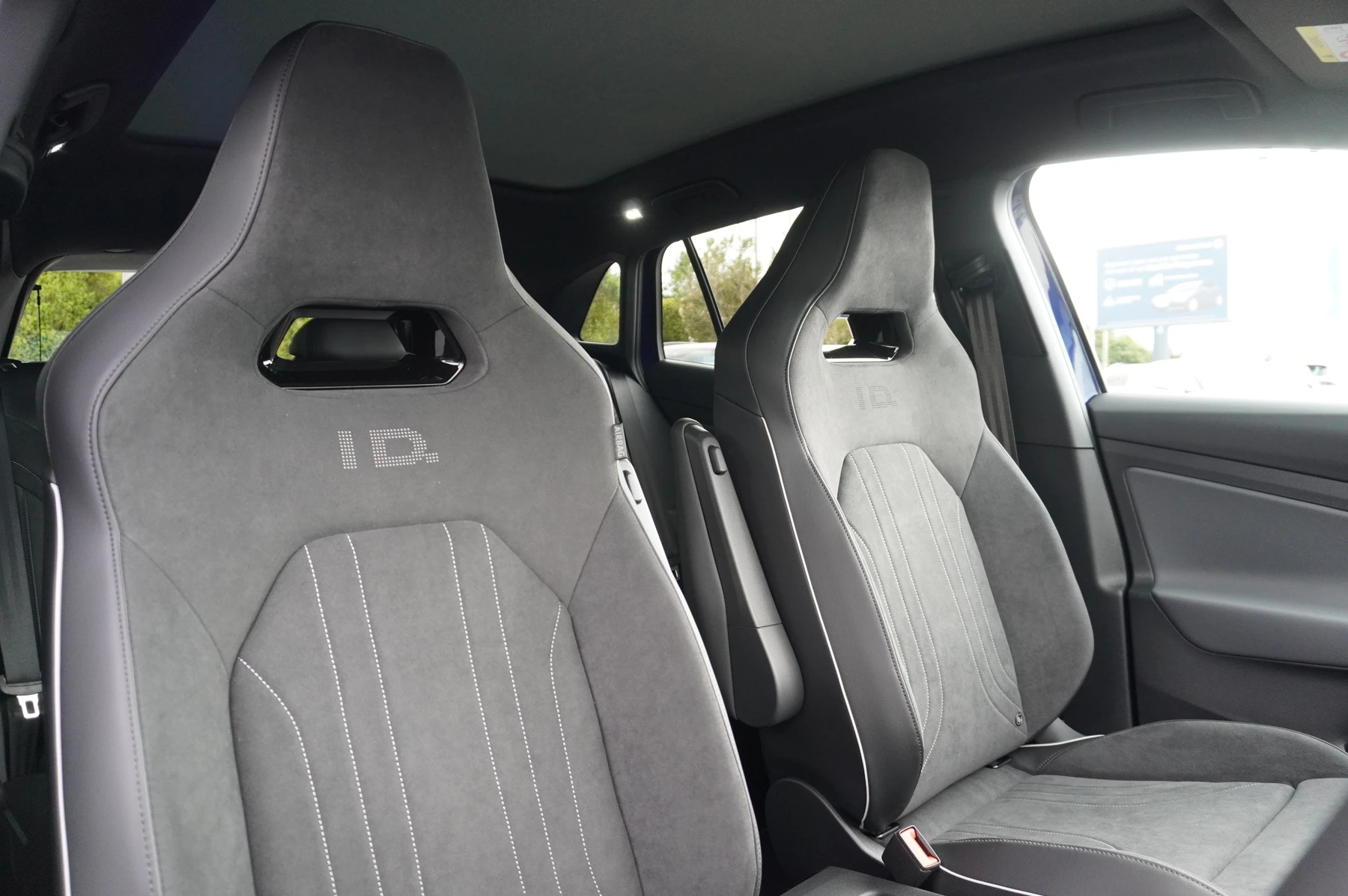 Volkswagen-ID.4-image-8