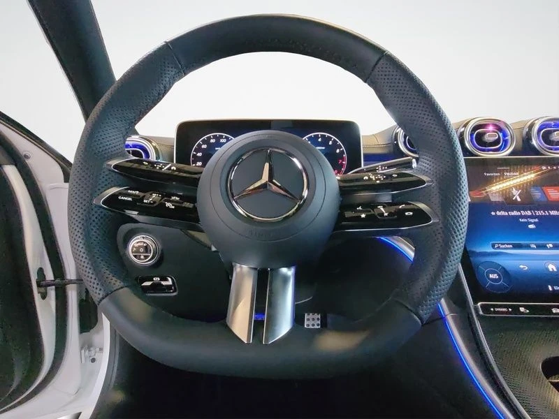 Mercedes-Benz-C-Klasse 300-image-14