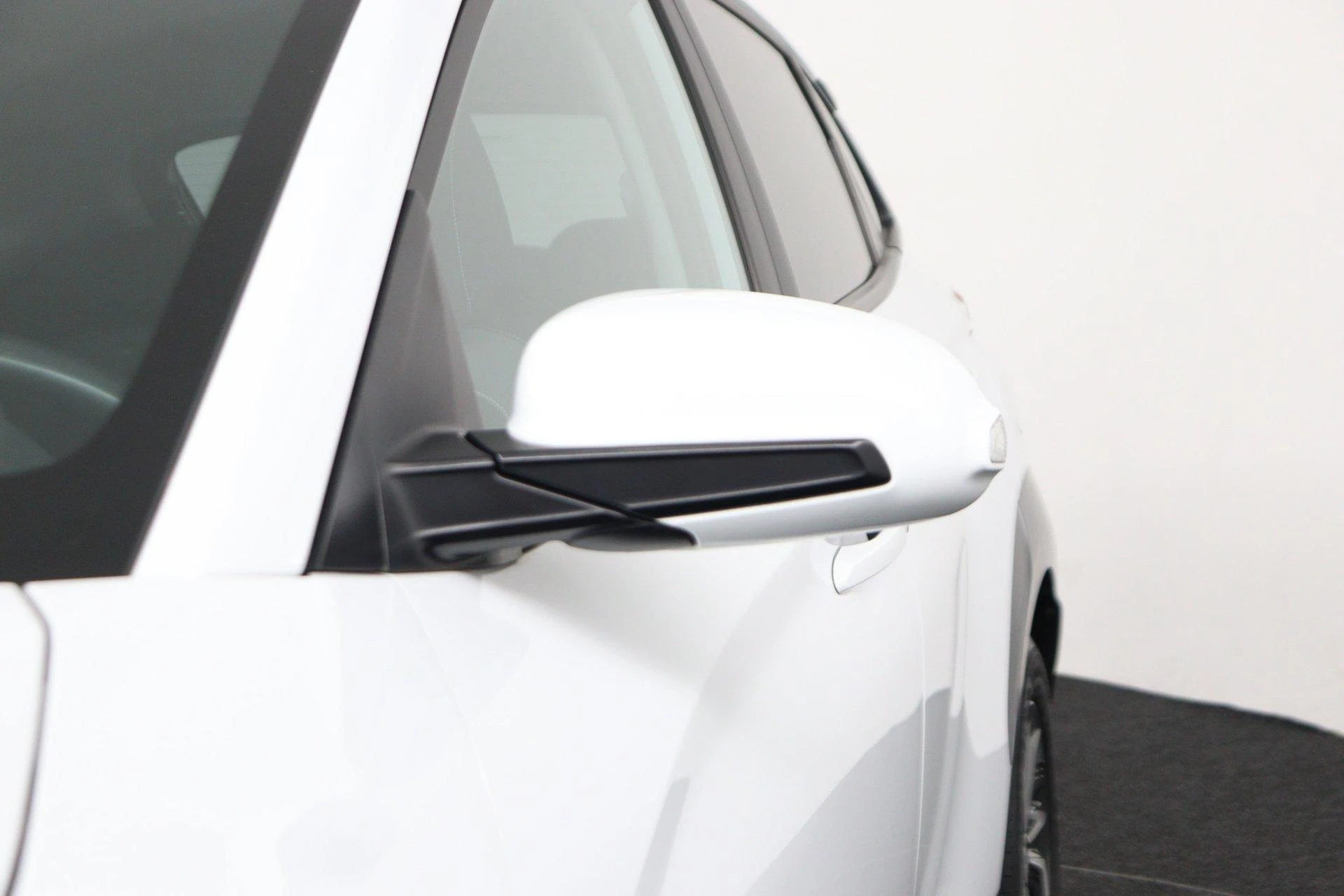 Hyundai-Kona-image-10