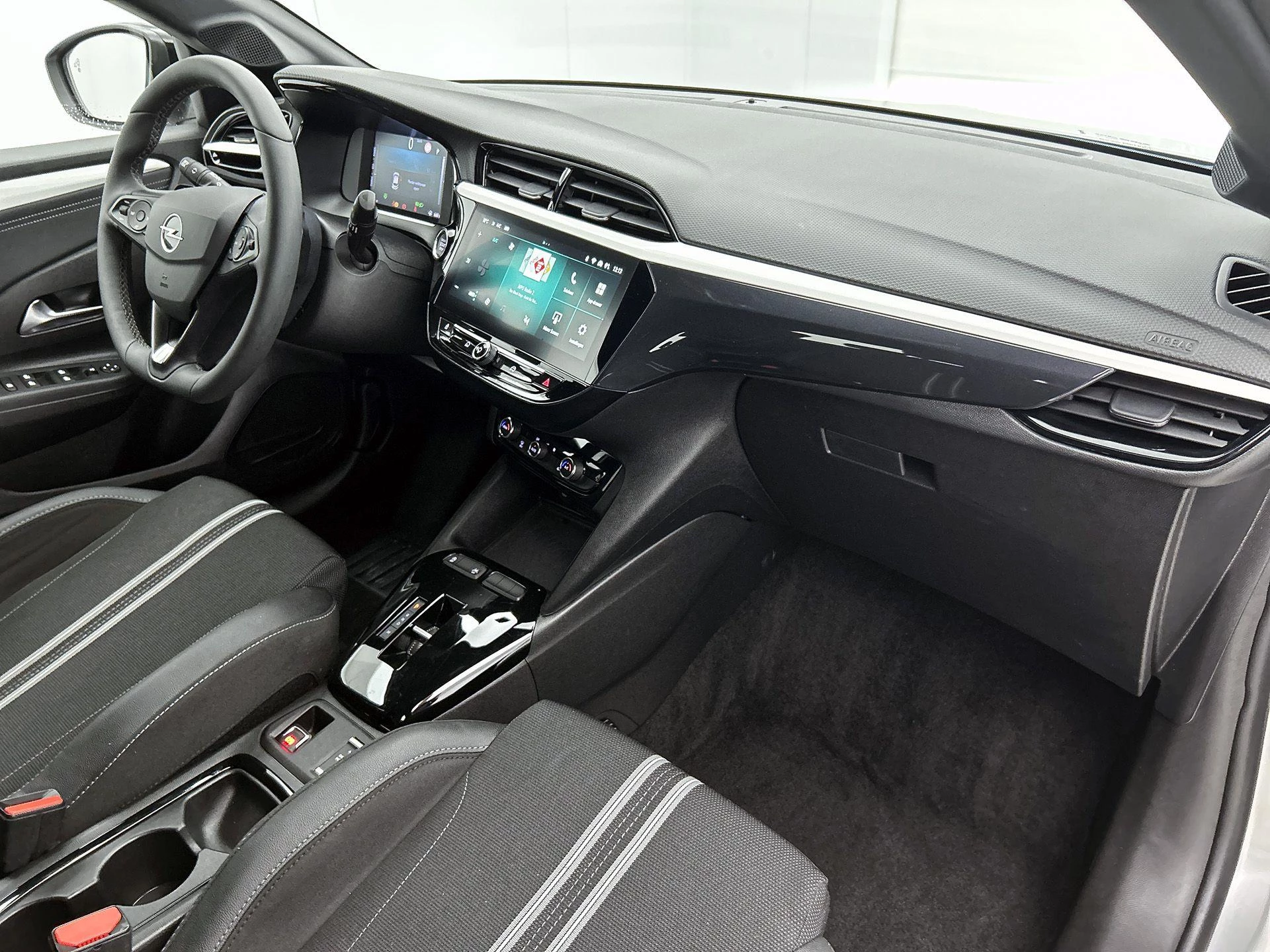 Opel Corsa 1.2 Turbo Hybrid GS