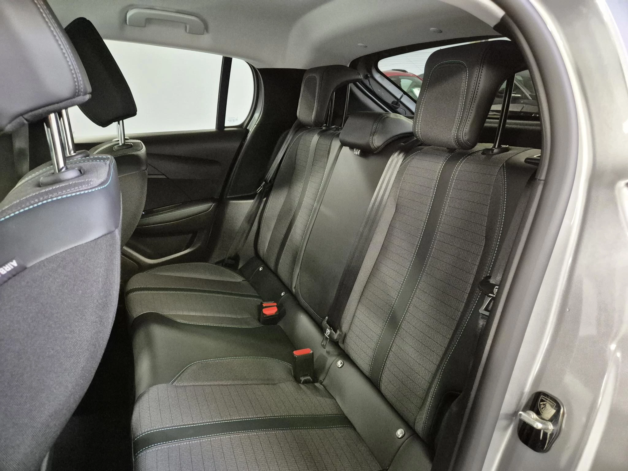 Peugeot 208 1.2 100PK MAN6 Allure