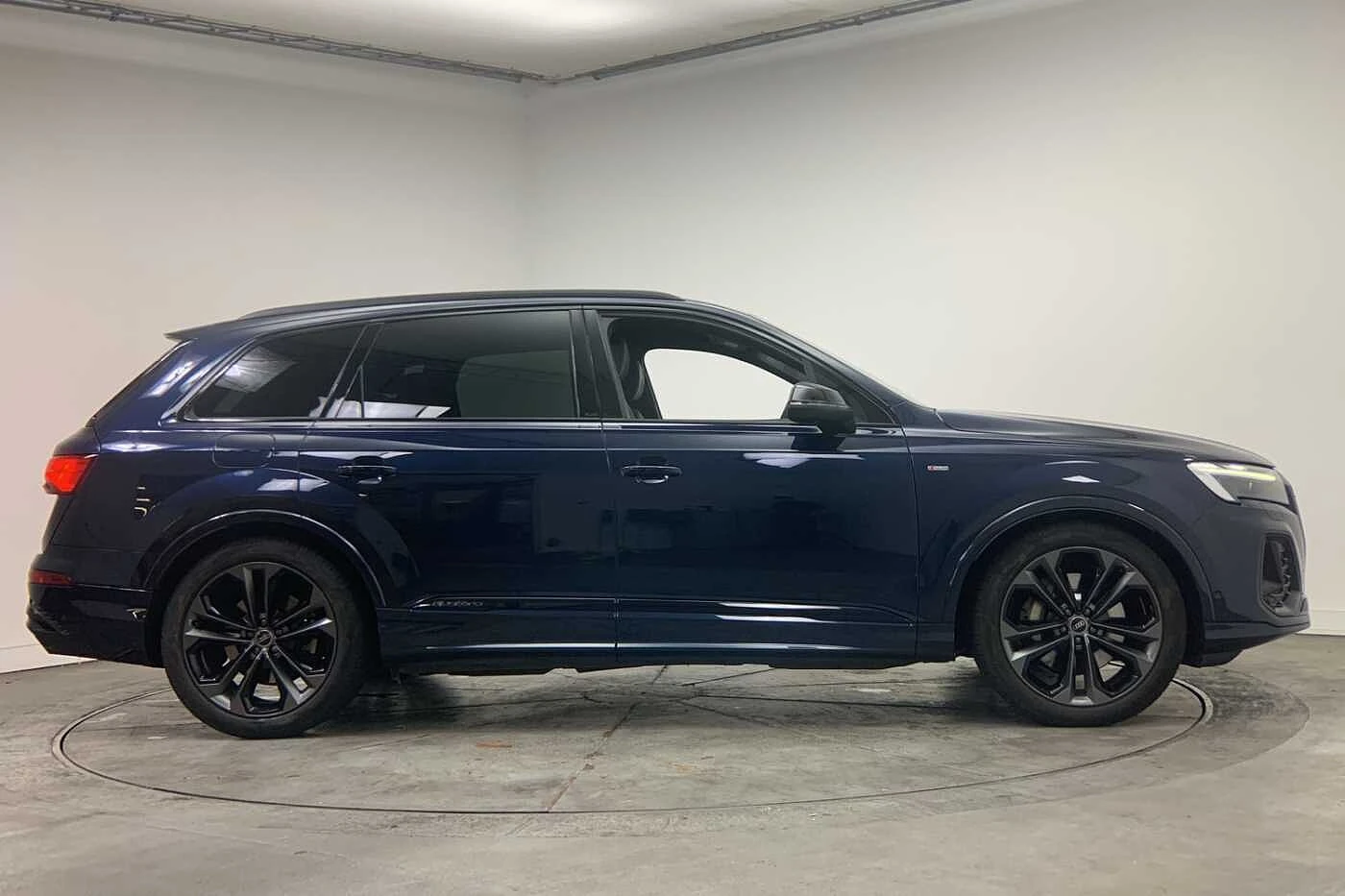 Audi-Q7-image-3