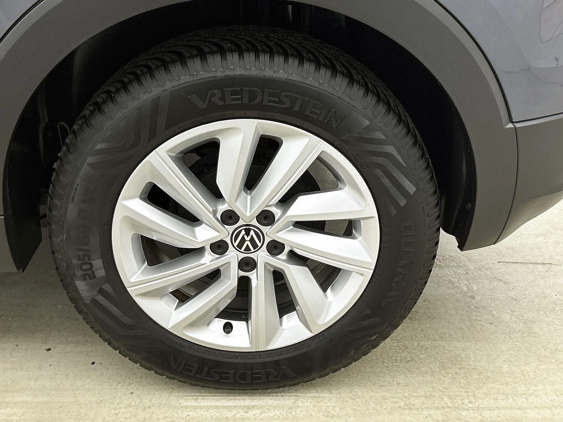 Volkswagen-T-Cross-image-32