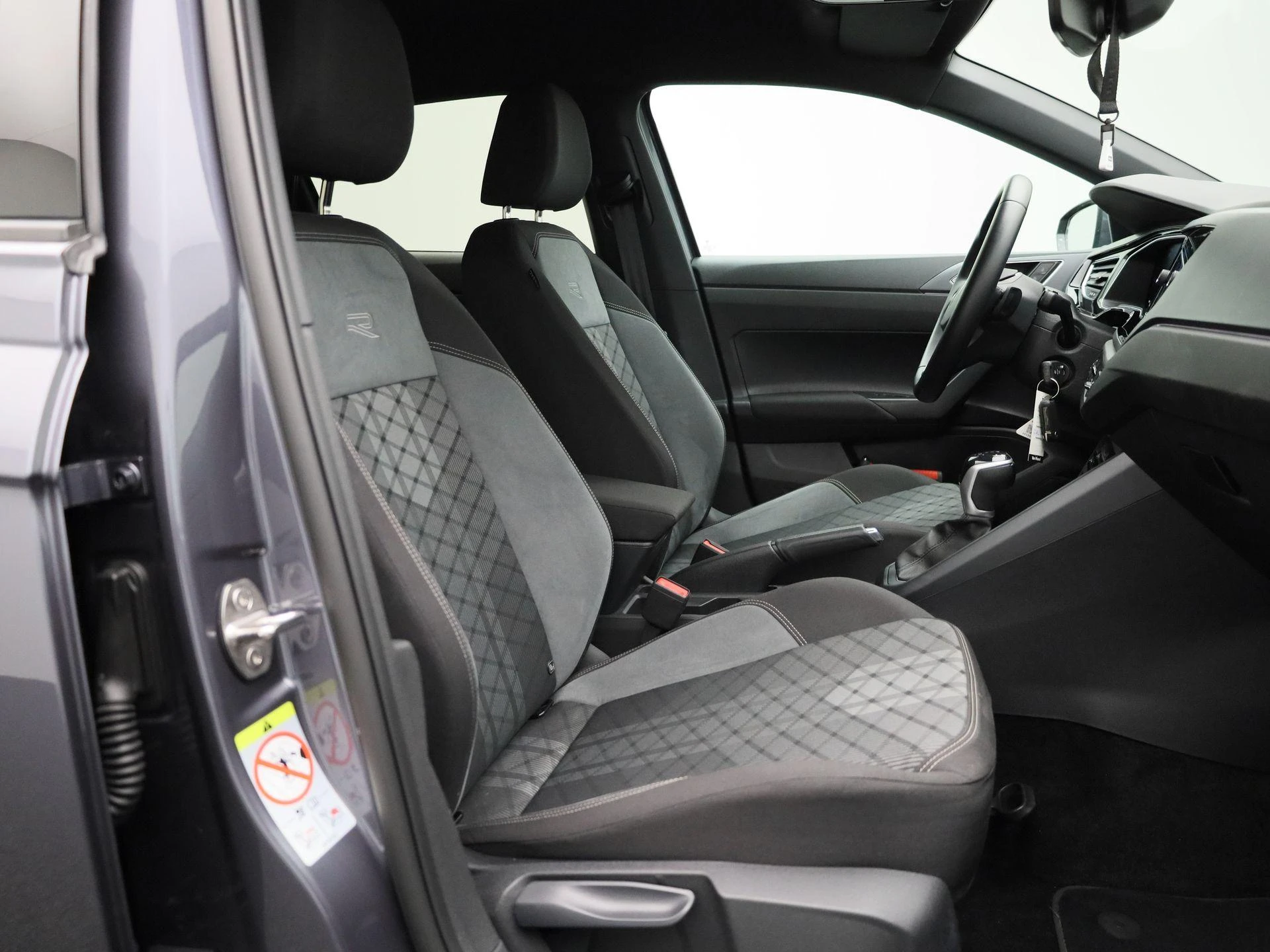 Volkswagen Polo - 31