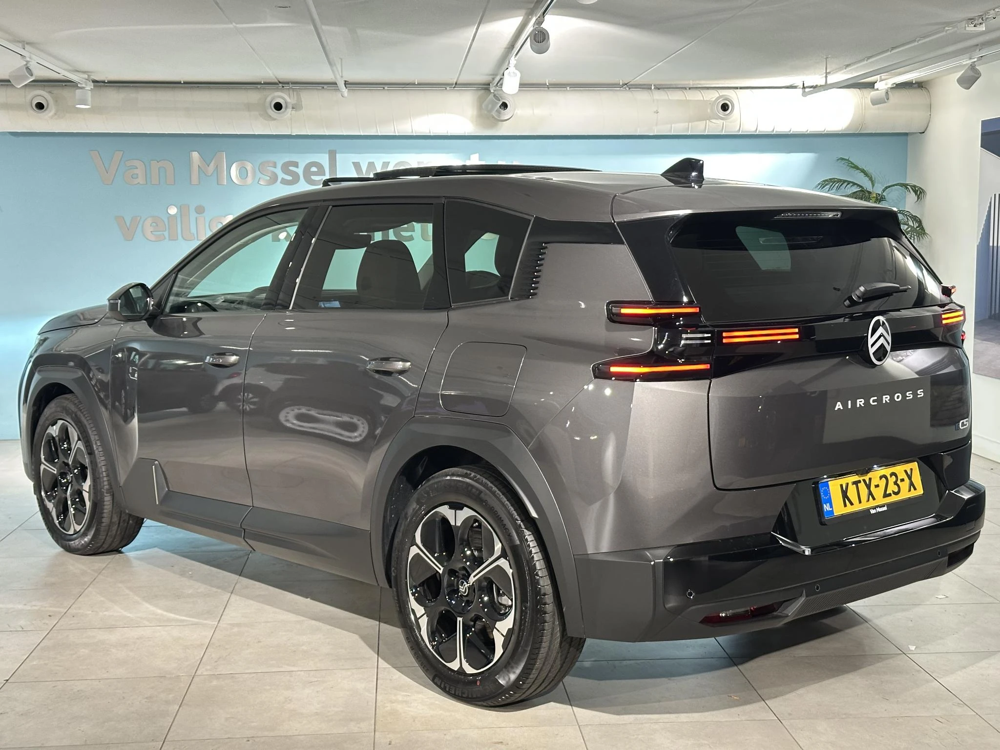Citroën-C5 Aircross-image-12