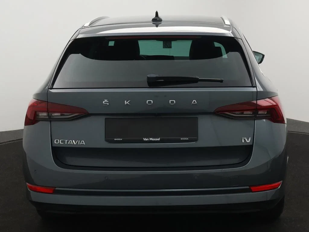 Škoda-Octavia-image-3