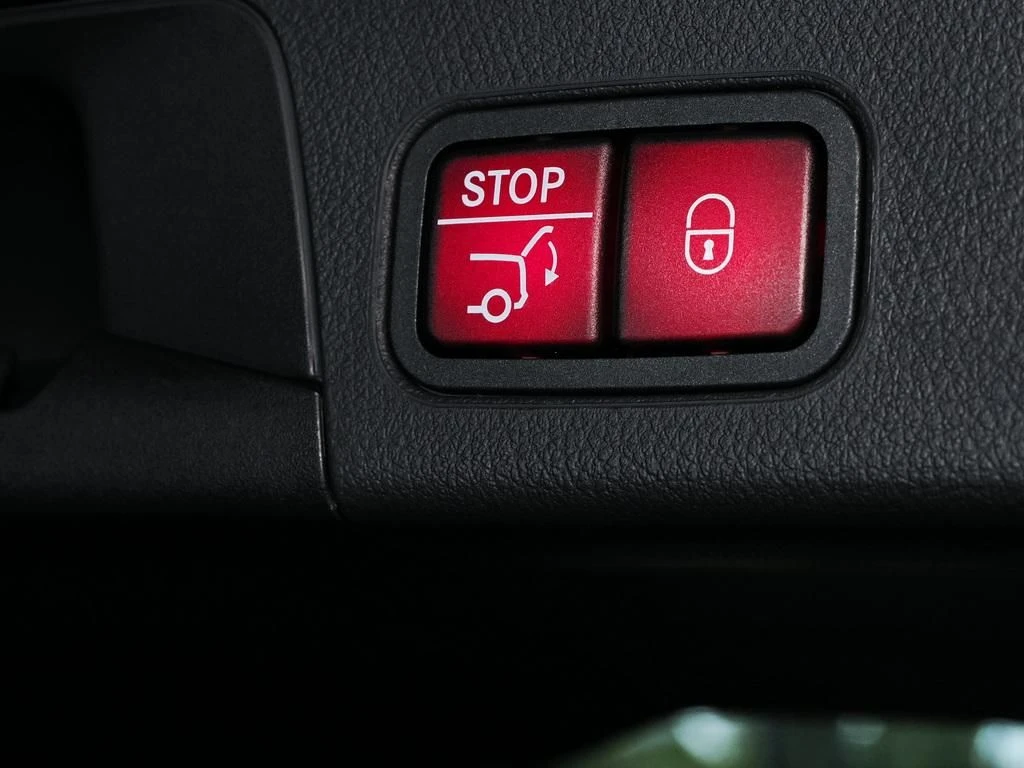 Mercedes-Benz-B-Klasse 200-image-15