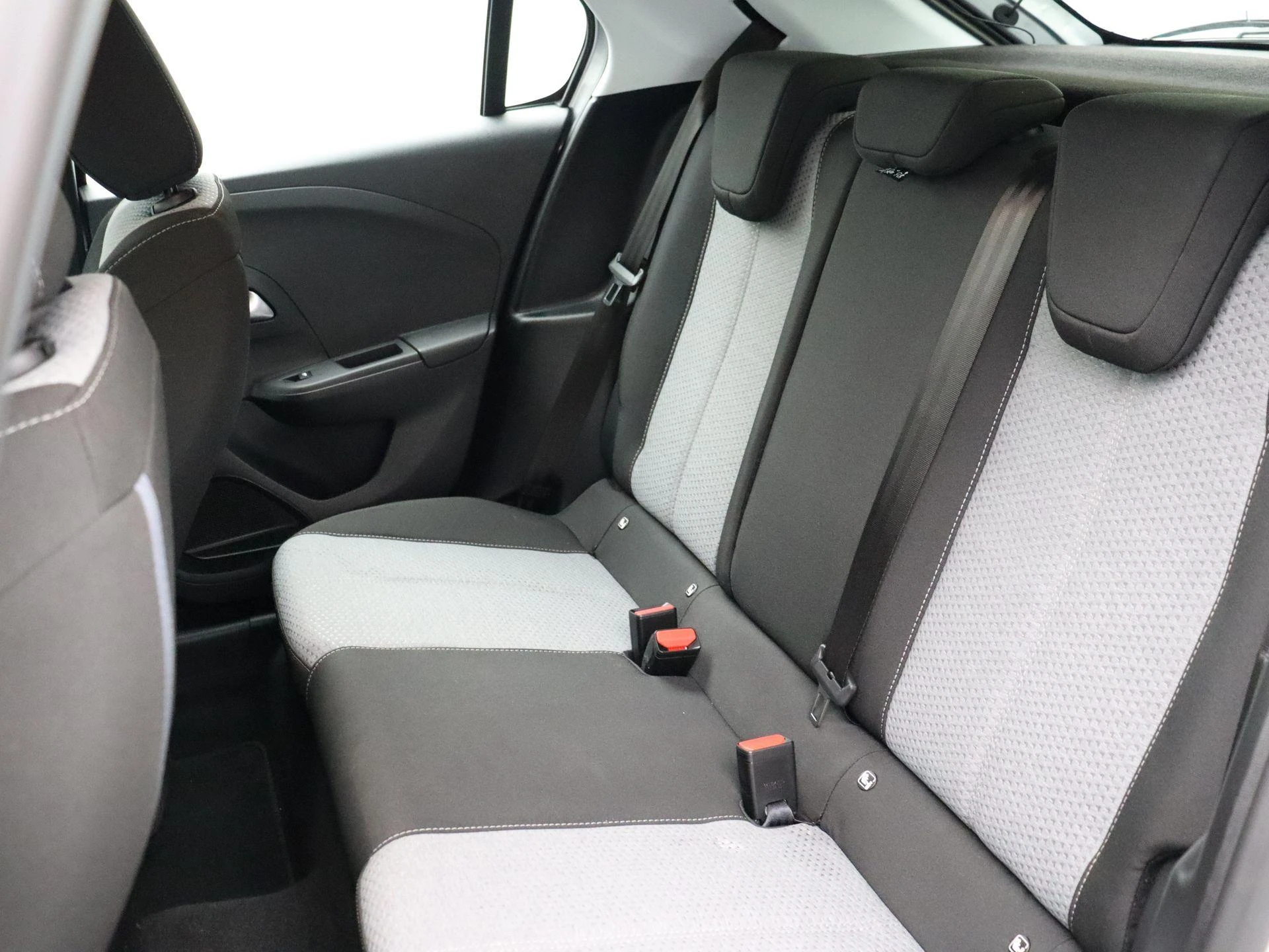 Opel-Corsa-image-16