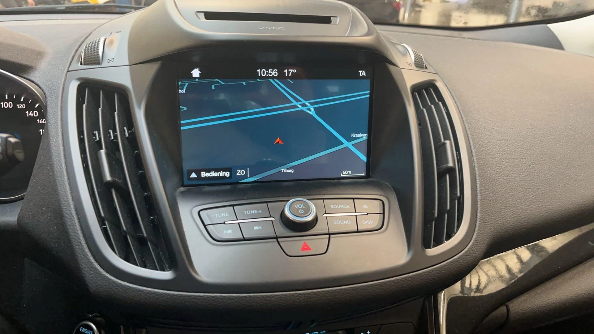 Ford-Kuga-image-15