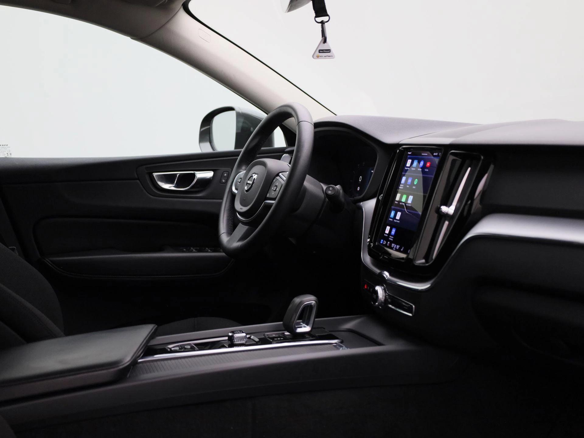 Volvo XC60 B4 D Geartronic Momentum Pro