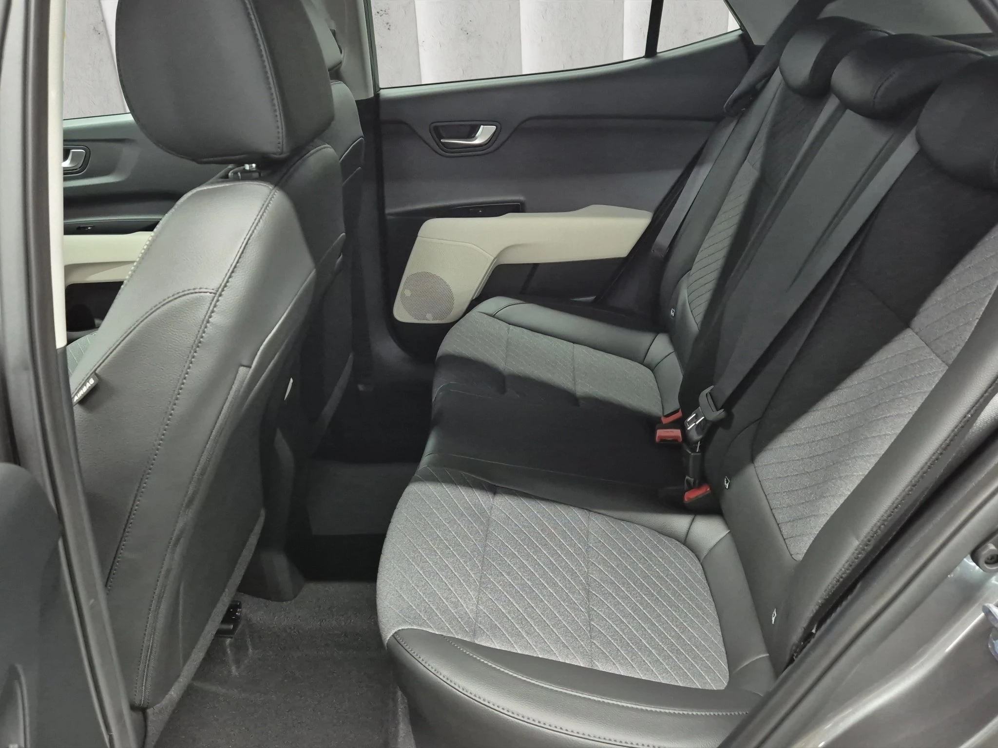 Kia Stonic GT-Line neues Modell 1.0 T-GDI 48V DCT7. 85 kW