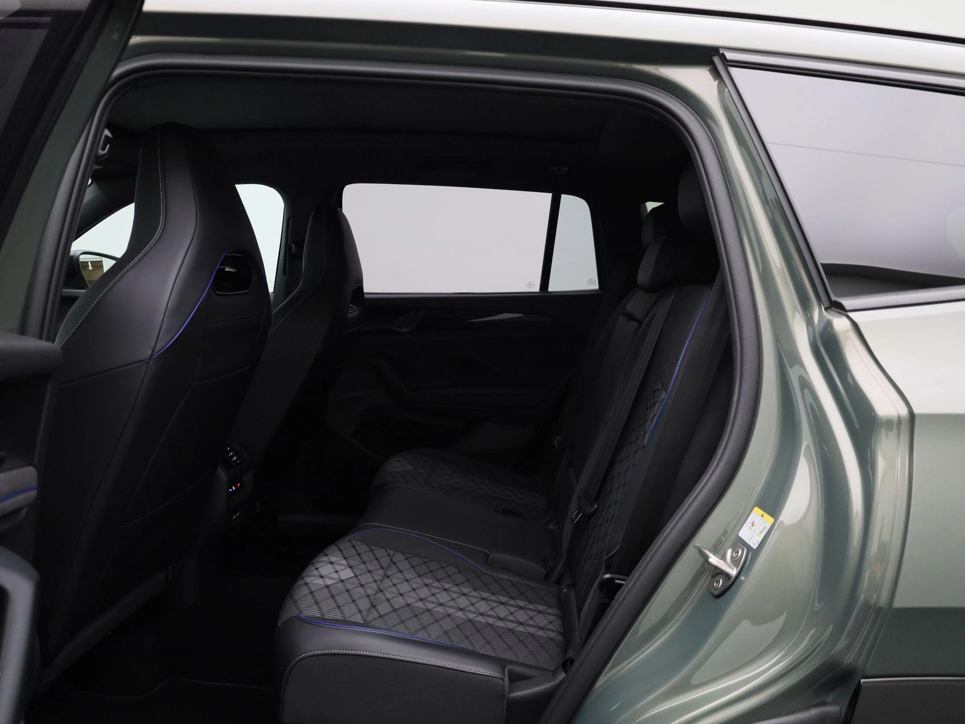Volkswagen-Tayron-image-9
