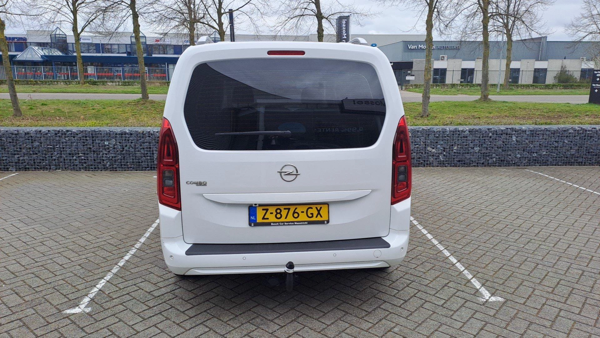 Opel-Combo-image-2