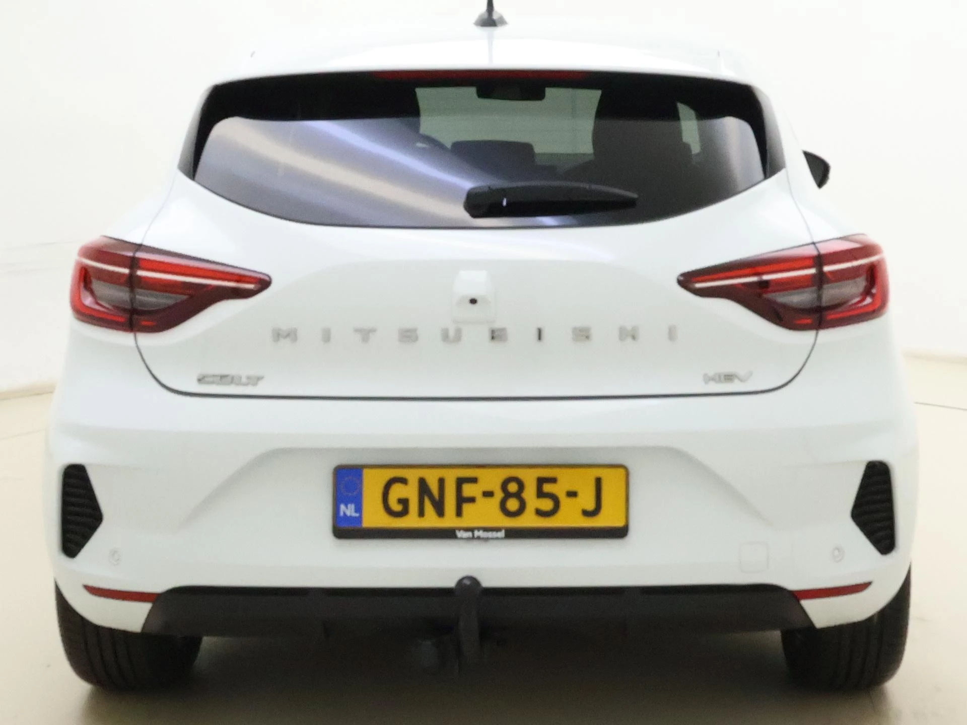 Mitsubishi-Colt-image-7