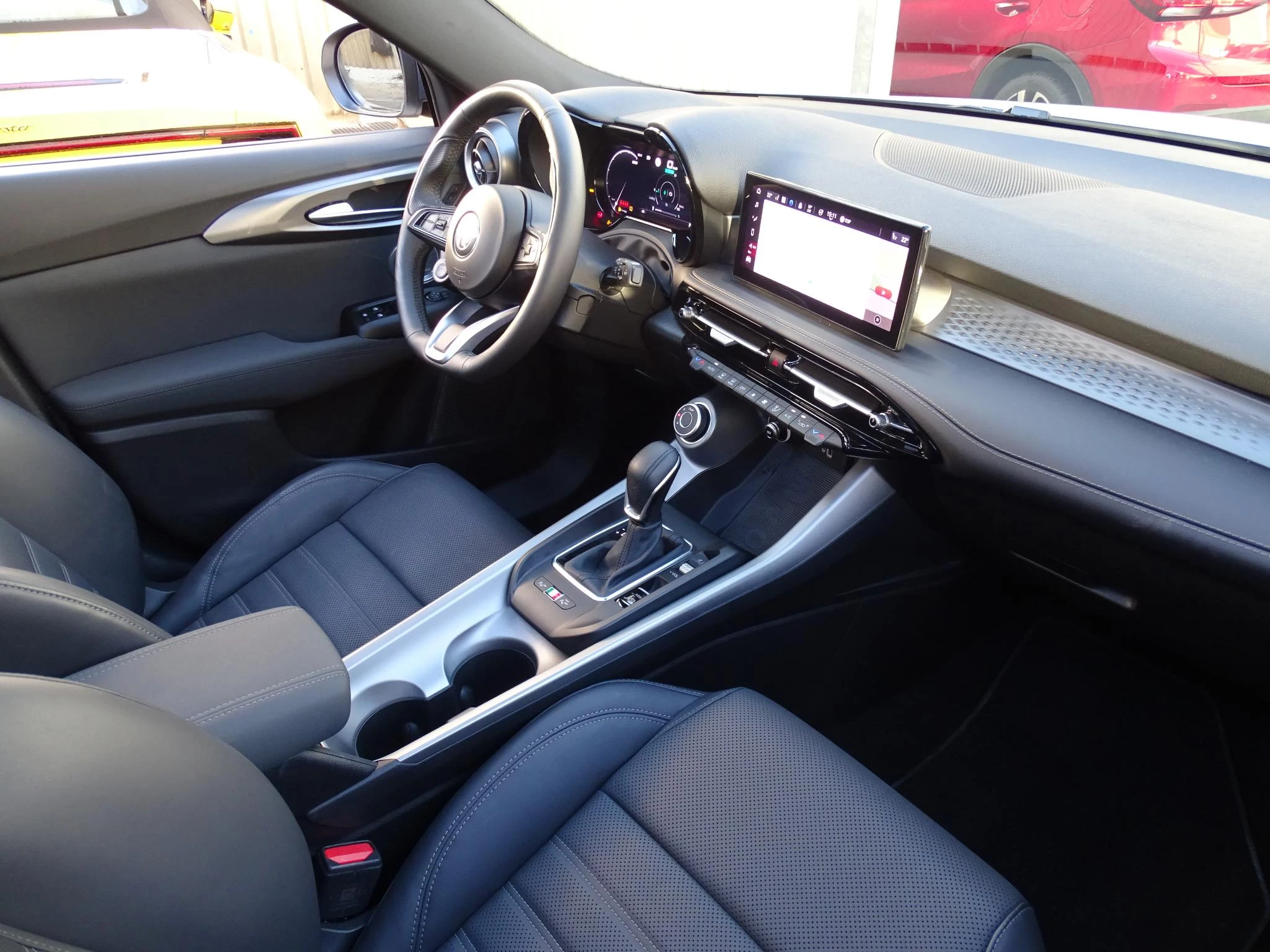 Alfa Romeo Tonale 1.5T Hybrid Sprint+leder+gps+camera+pano
