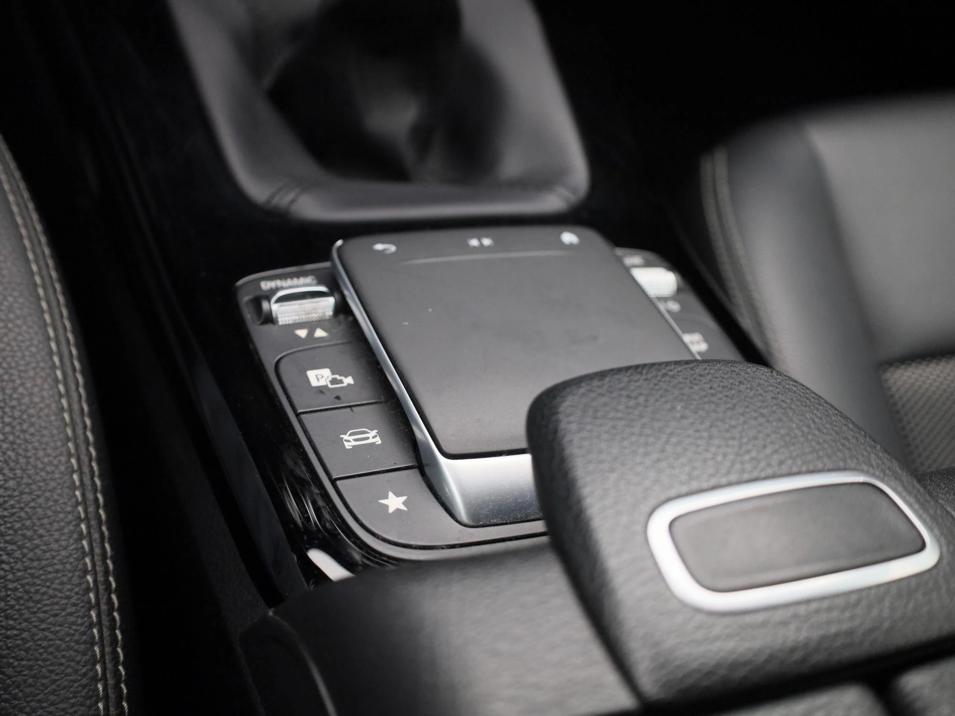 Mercedes-Benz CLA CLA 180 d Business Solution