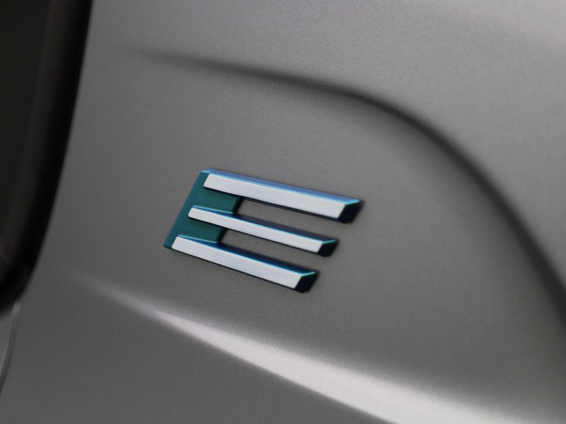 Peugeot e-208 - 15