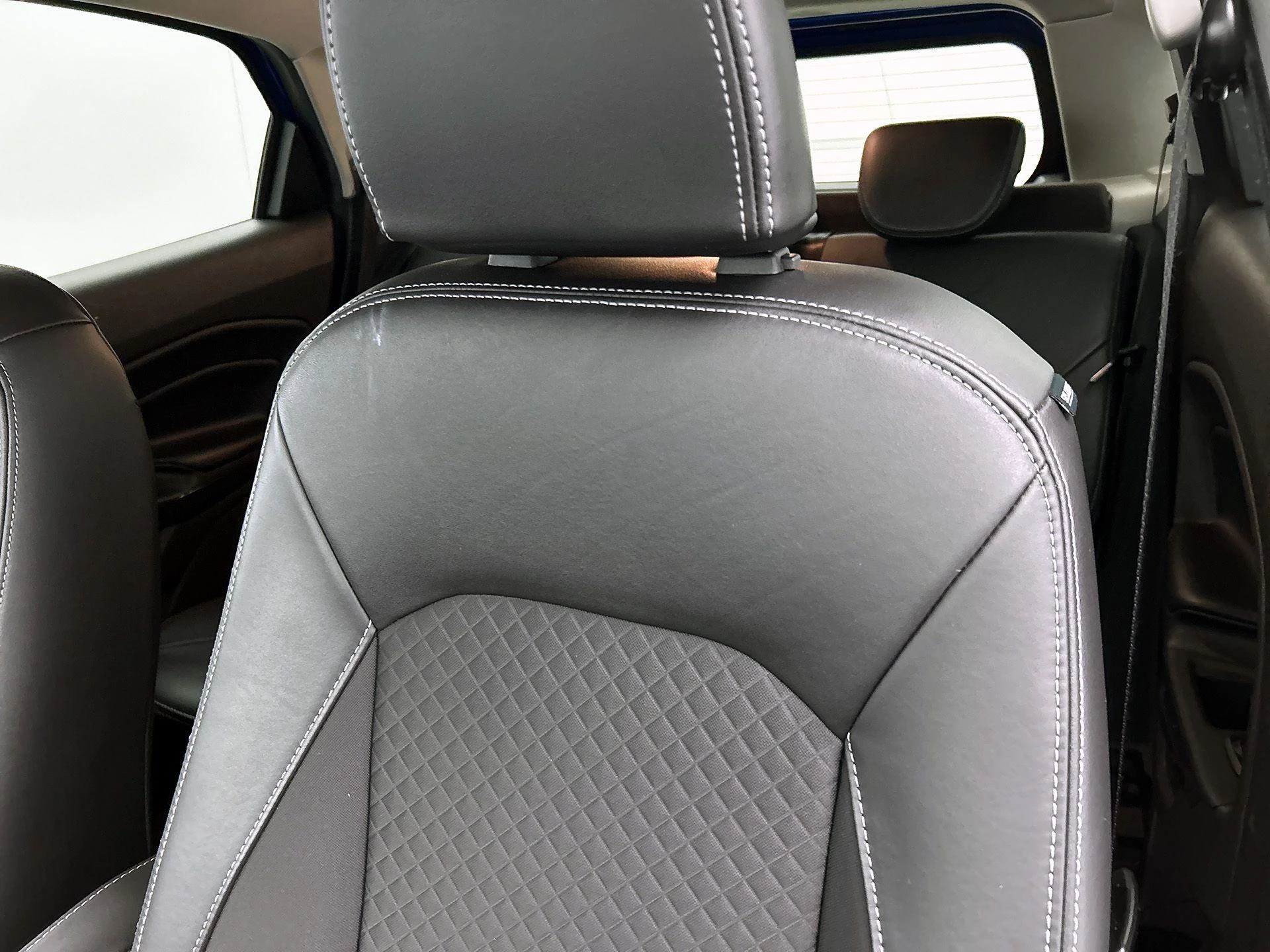 Ford-EcoSport-image-18