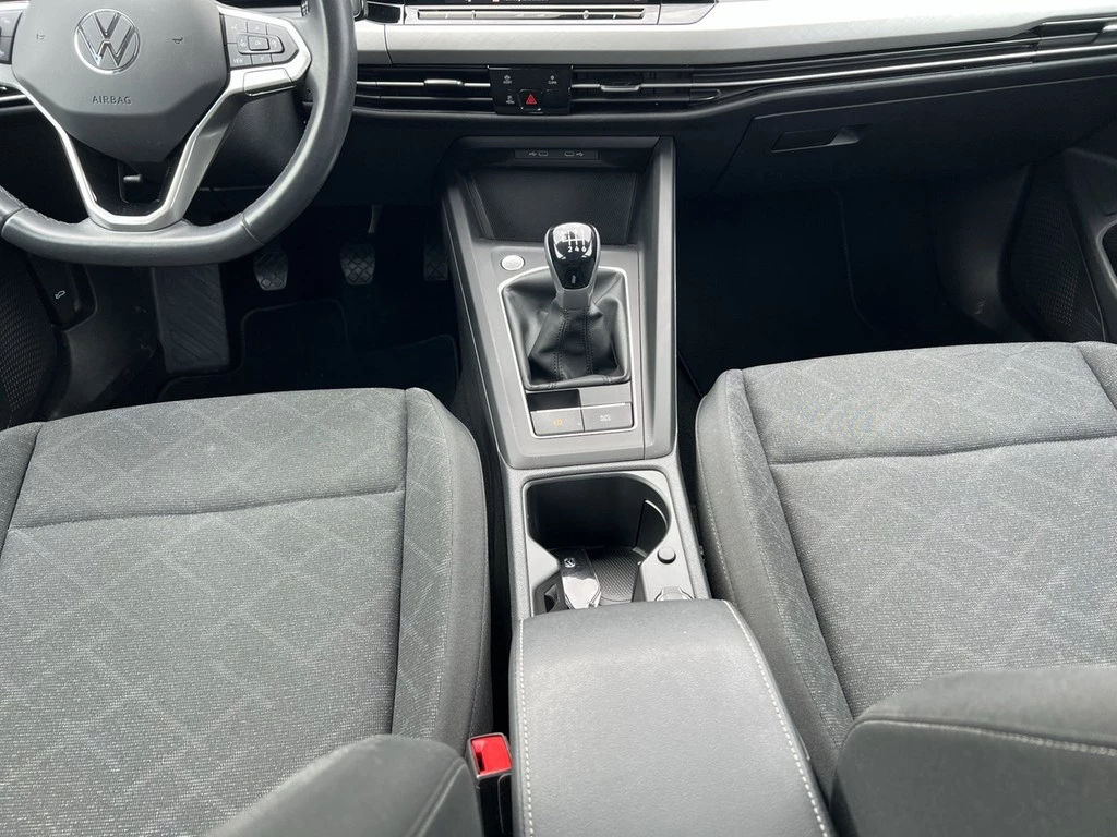 Volkswagen Golf VIII Variant 1.0 TSI Life *Navi*APP*