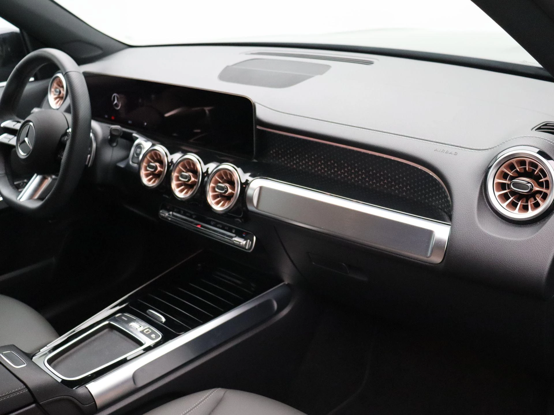 Mercedes-Benz EQB 250+ Luxury Line + ELECTRIC ART ADVANCED PLUS + CARPLAY +
