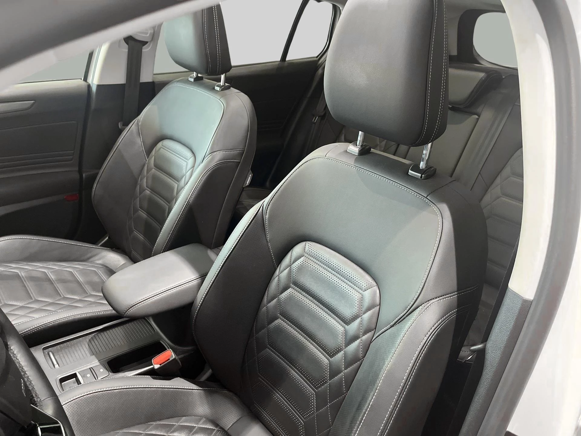 Ford Focus Clipper Active X - Leder - Pano - Uniek