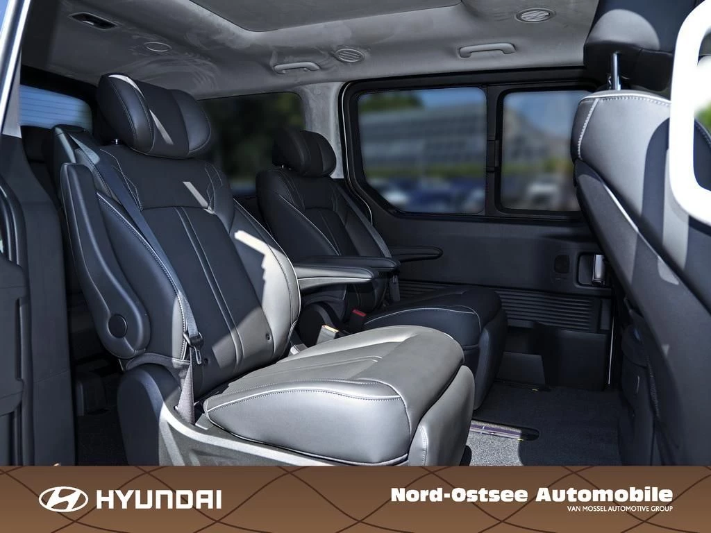 Hyundai Staria HEV 7-Sitzer Signature Panoramadach