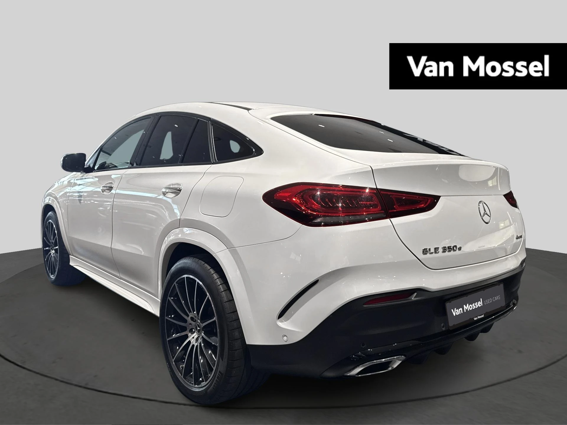 Mercedes-Benz-GLE-image-4