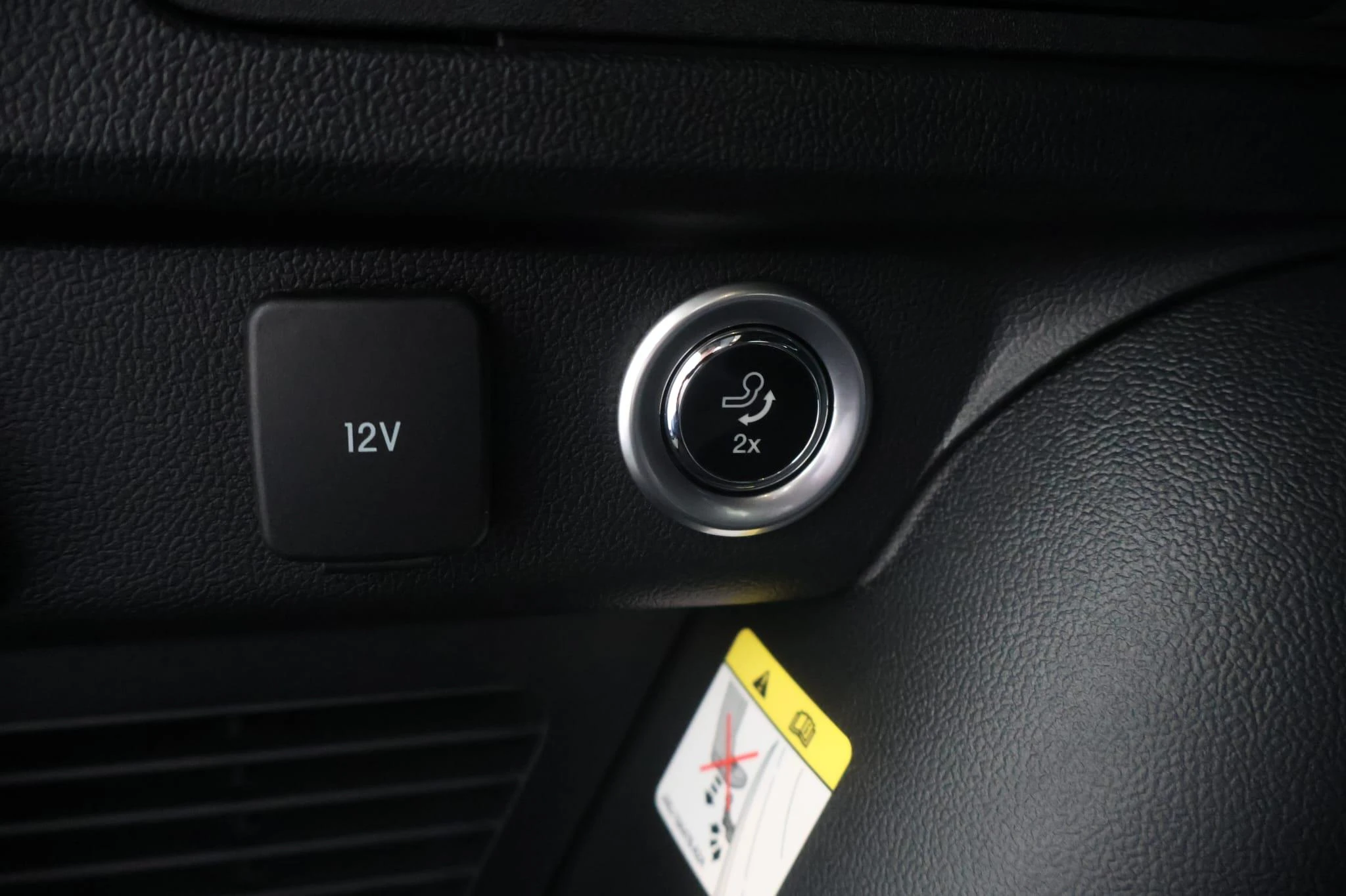 Ford-Kuga-image-10