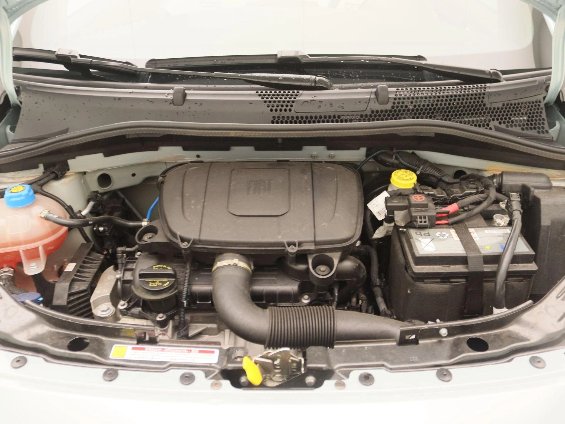 Fiat-500C-image-24