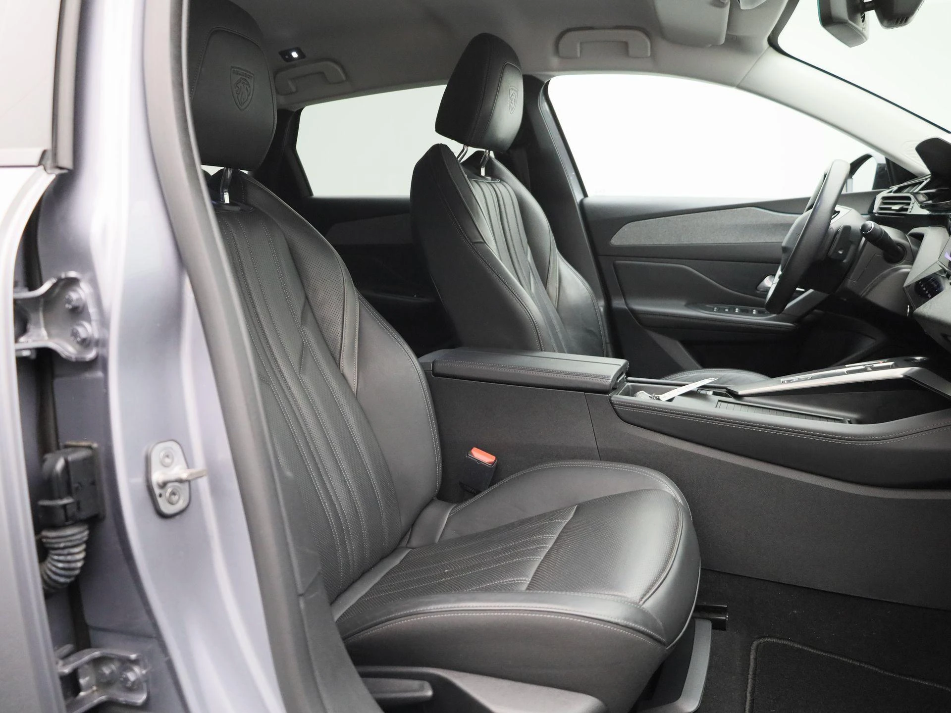 Peugeot-308-image-32