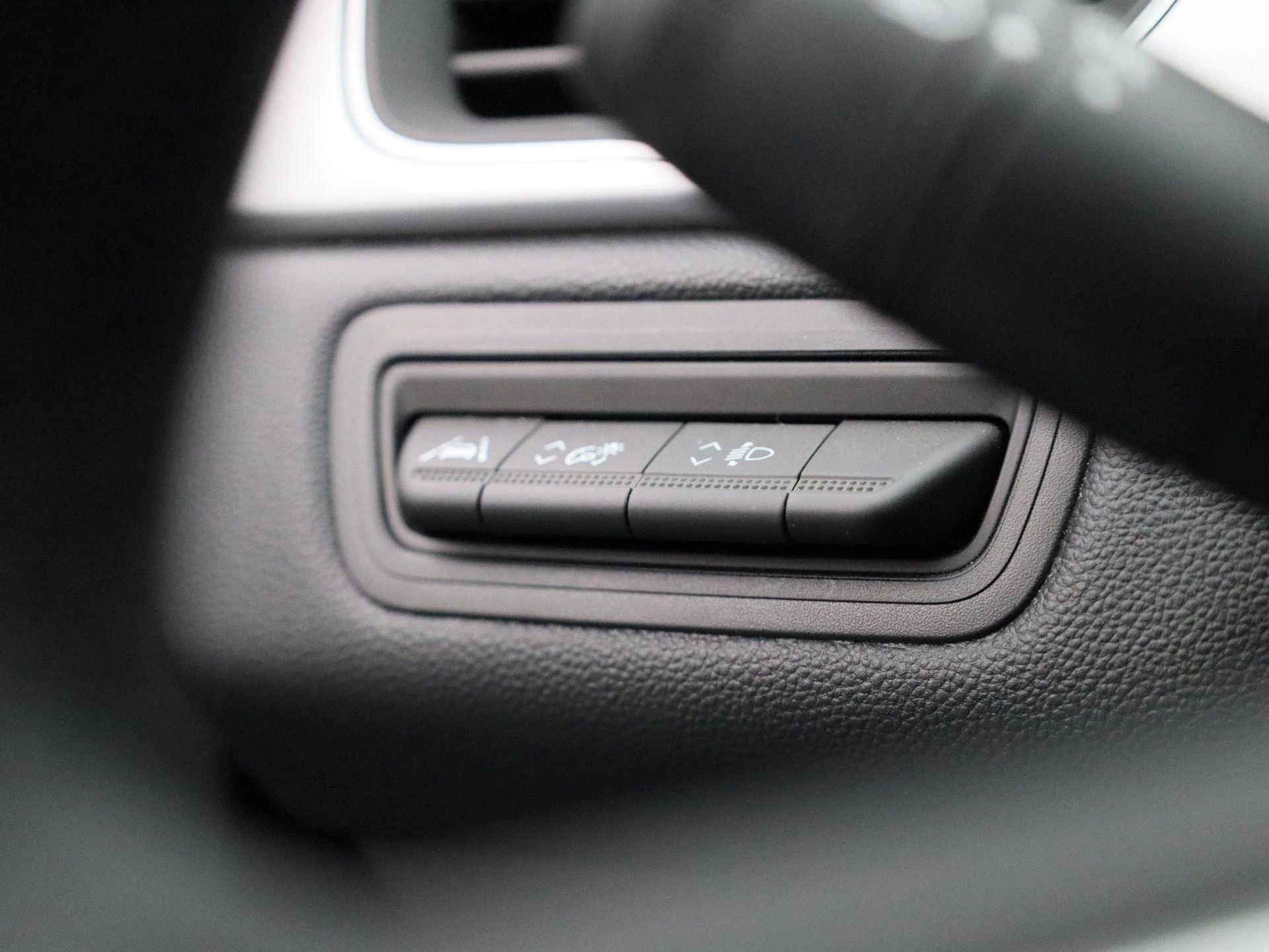 Renault-Captur-image-23