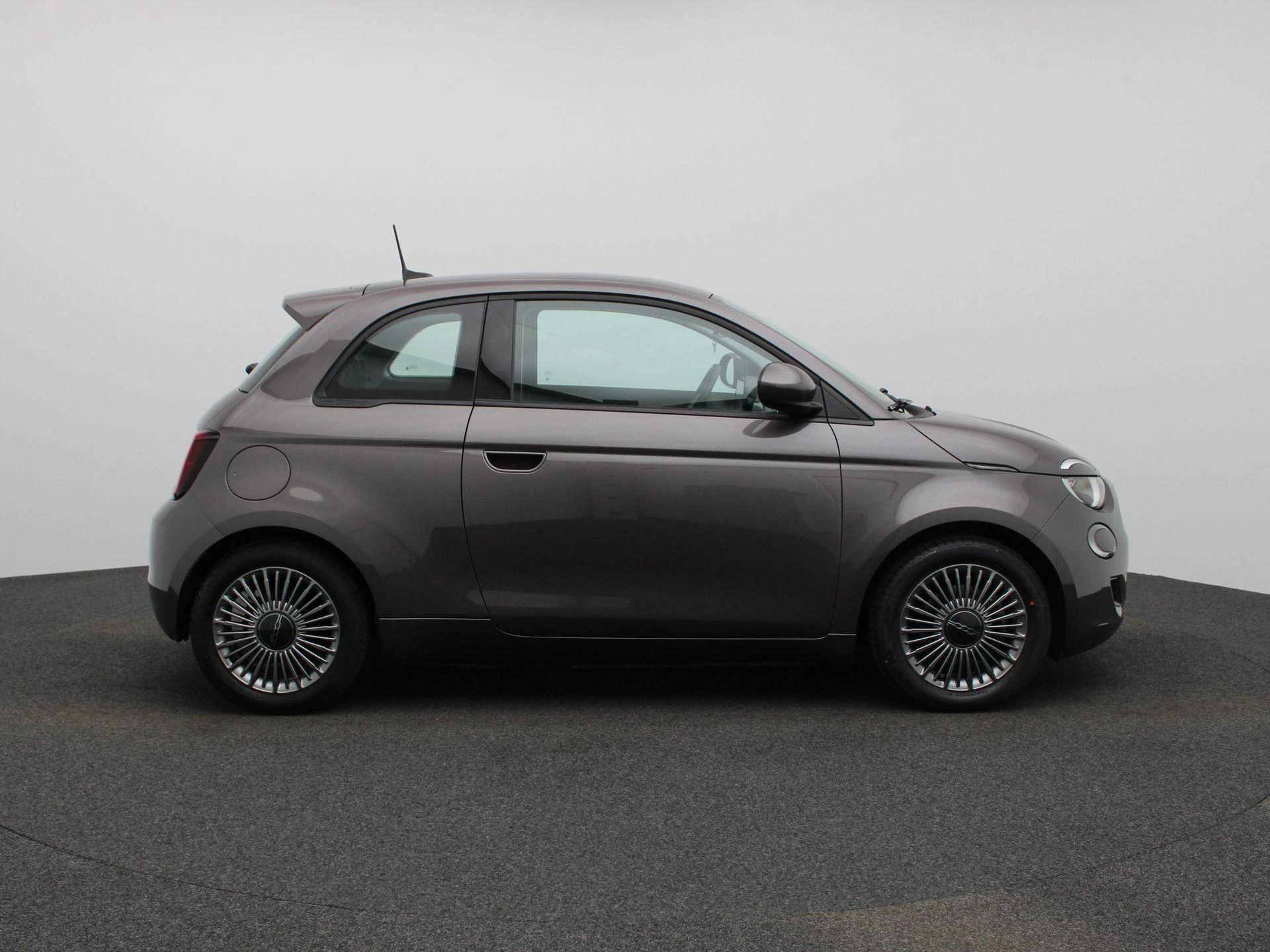 Fiat-500-image-5