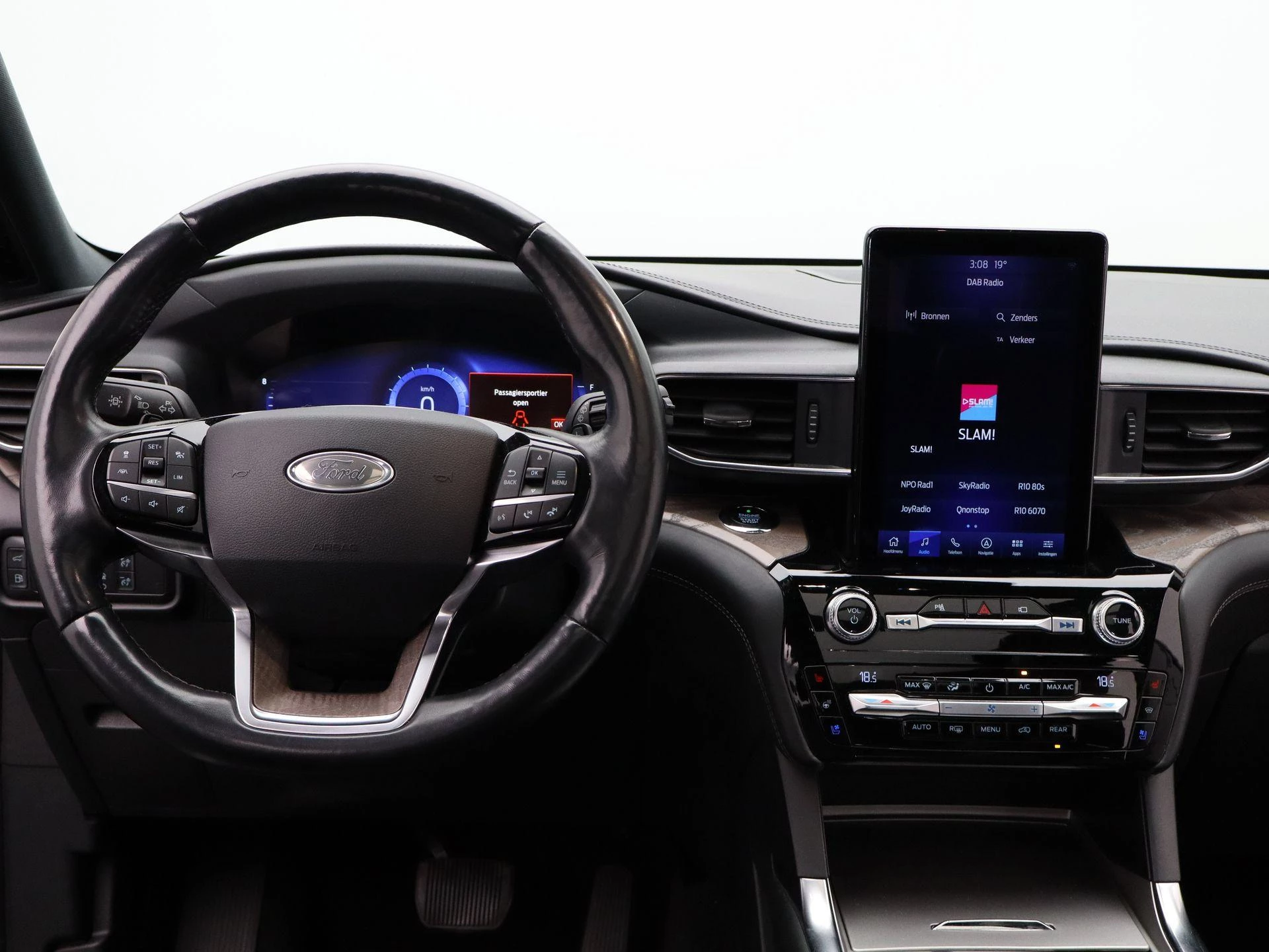 Ford-Explorer-image-8