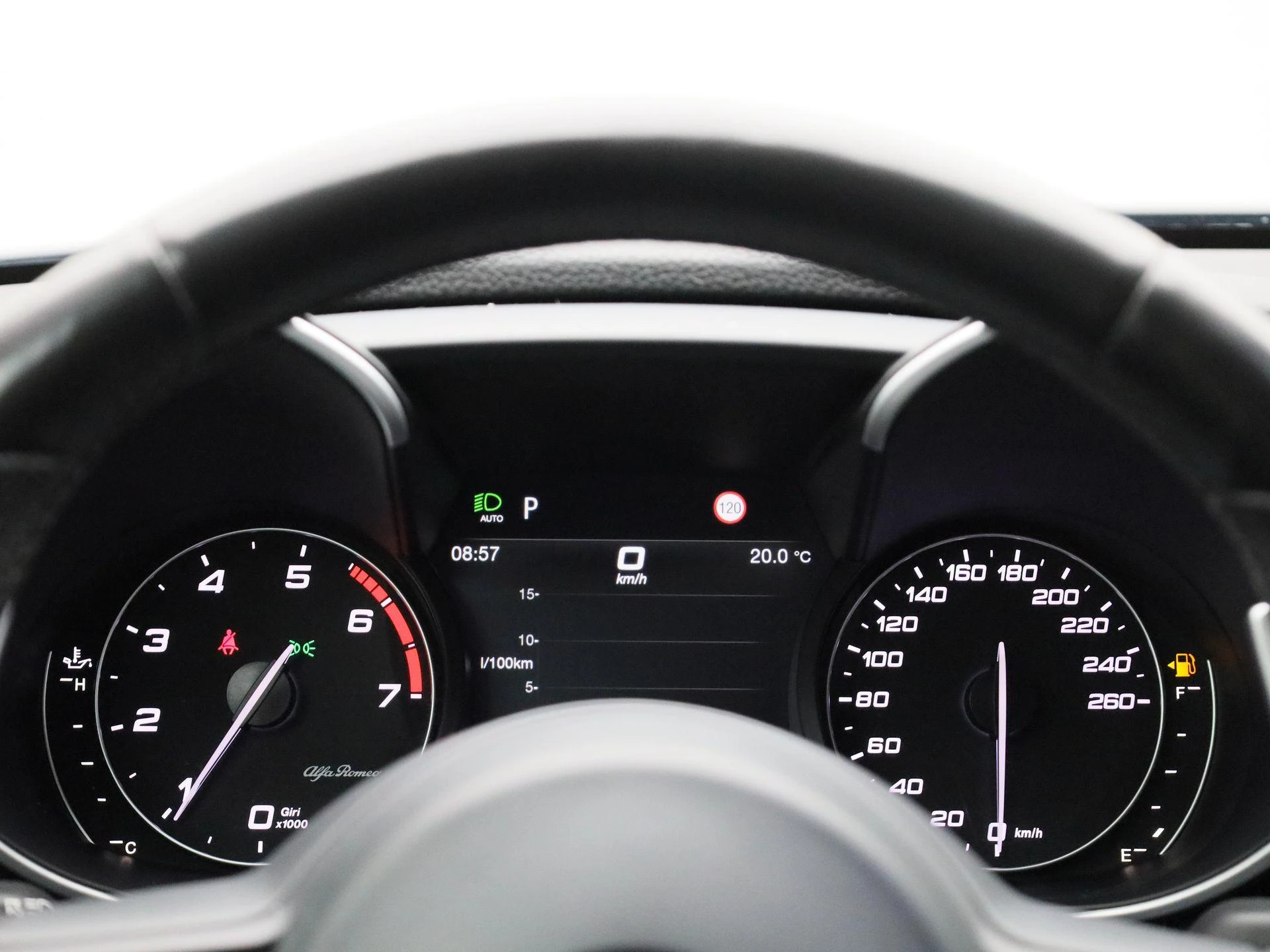Alfa Romeo Giulia 2.0 TB 200 Sprint AUTO