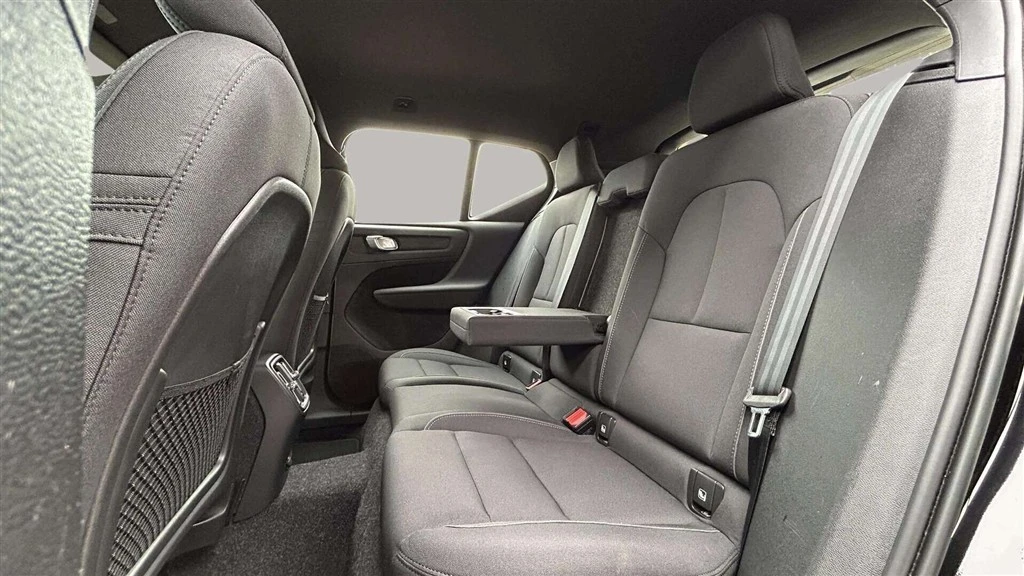 Volvo-XC40-image-19