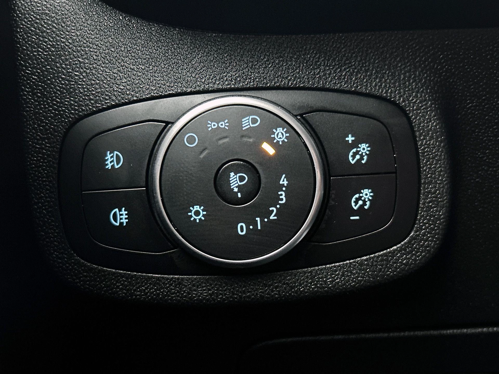 Ford-Fiesta-image-27